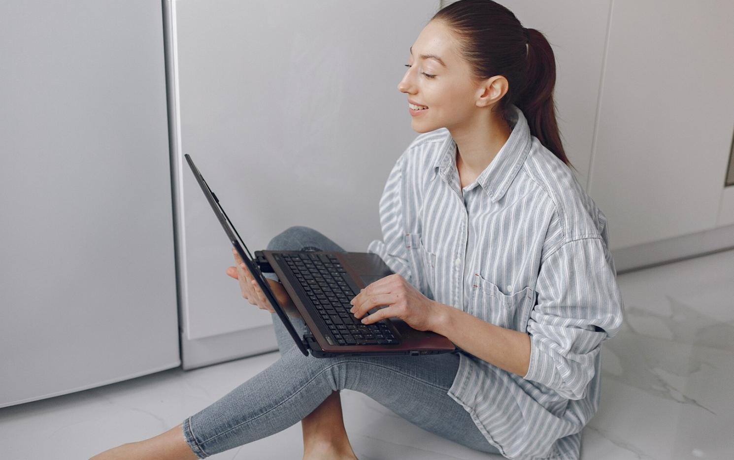 Ambiente colaborativo de trabalho em design web